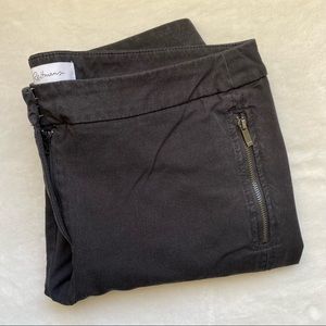 Reitmans black capri work pants bottoms size 7 size 8 womens